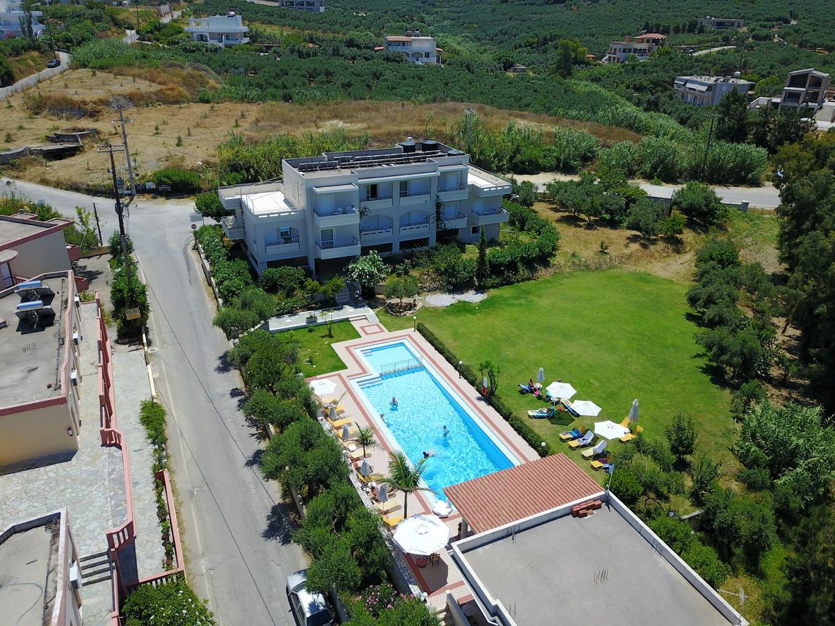 Merabello Apartments Agia Marina Exterior foto